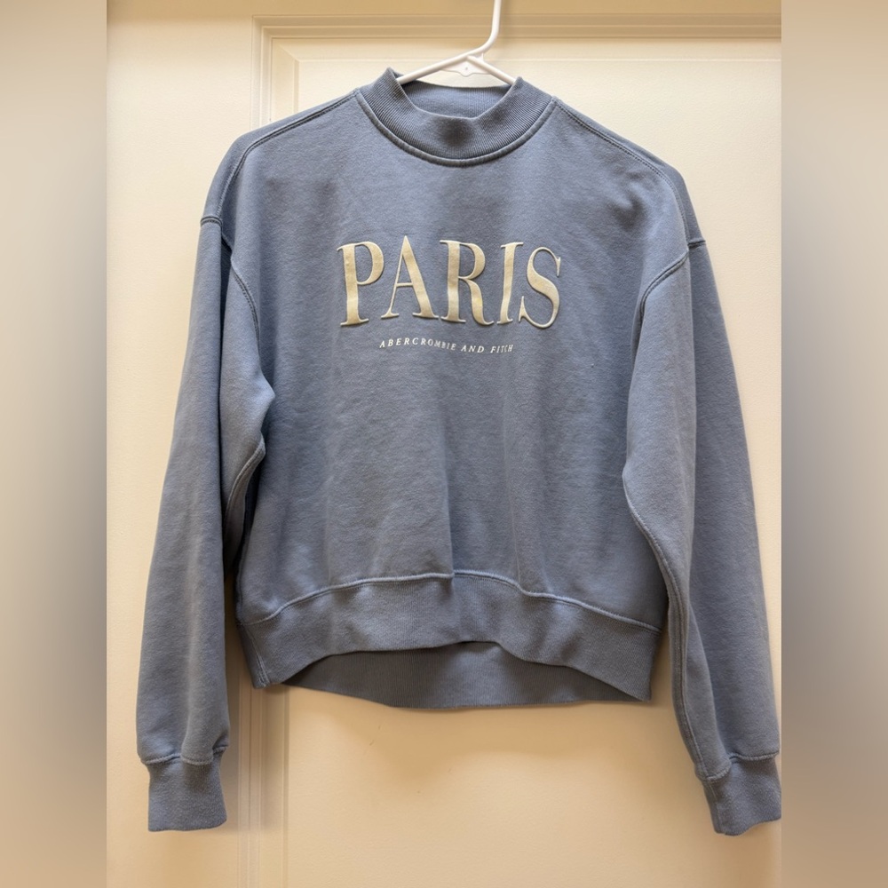 Abercrombie & Fitch Gray Gold Oversized Sweatshirt